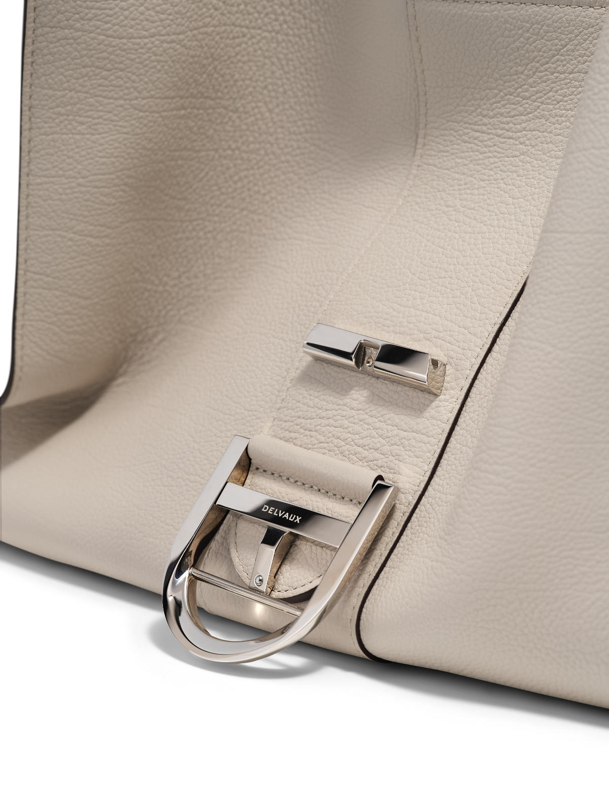 Delvaux Unveils Le Brillant Tempo Bag: A Symphony Of Movement And Luxury