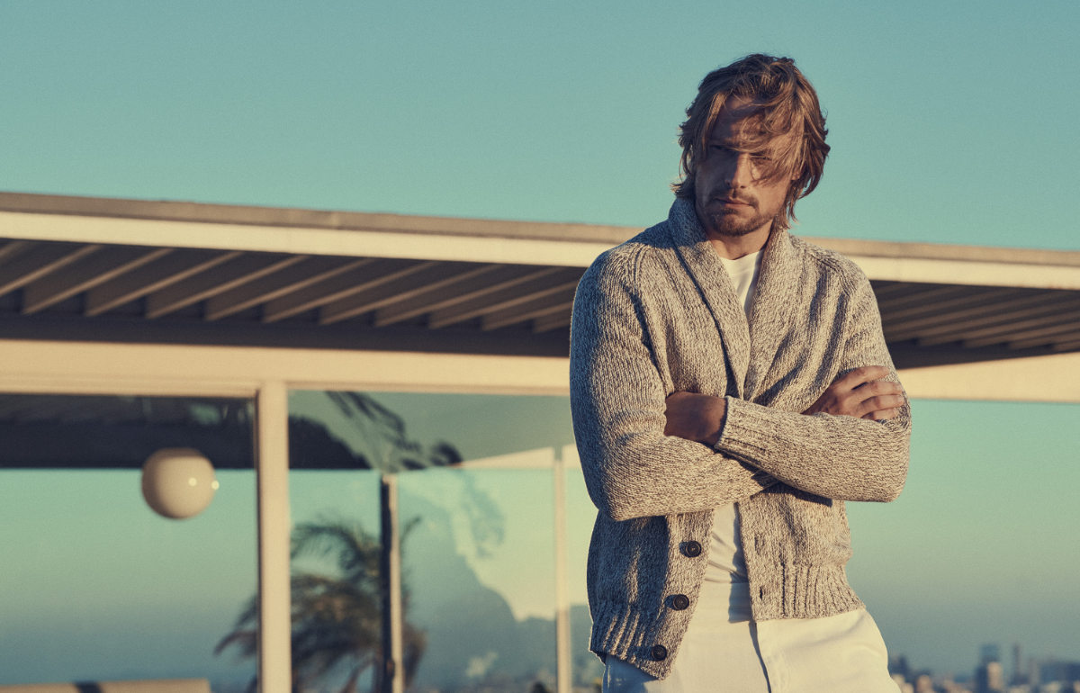 Brunello Cucinelli Puts Its Spring/Summer 2022 Women's And Men's Collection Into A New Light