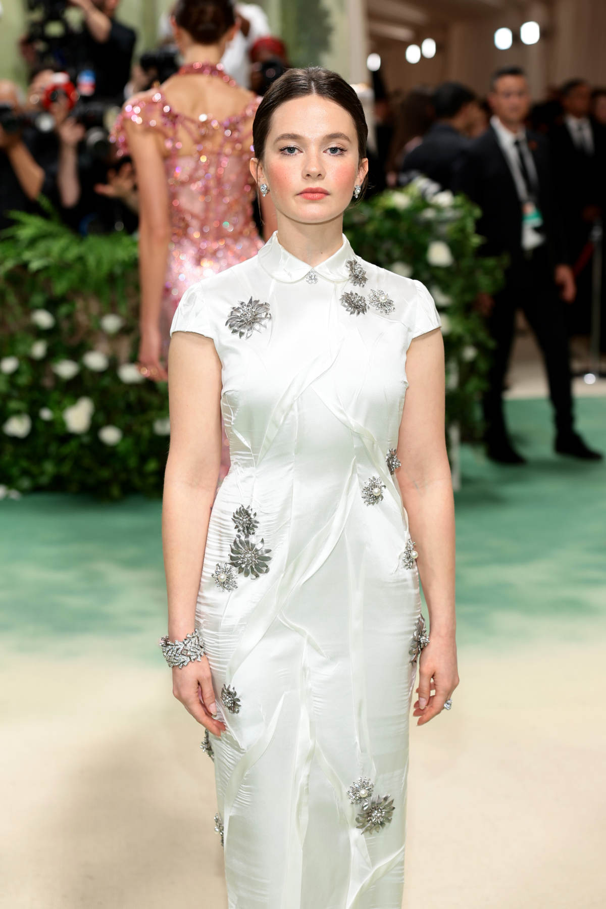 Cailee Spaeny Shines In Bulgari At The 2024 Met Gala