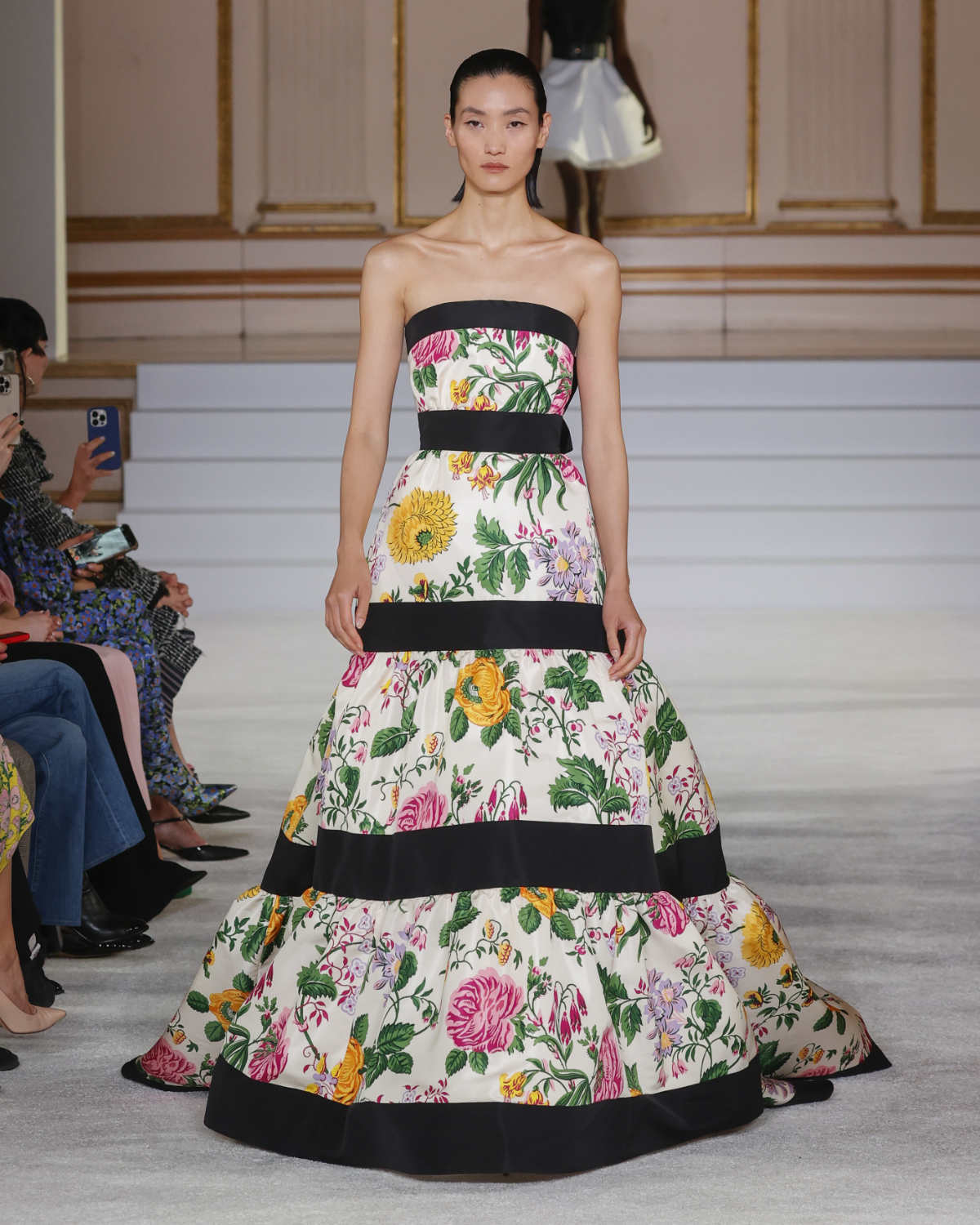 Carolina Herrera Presents Its New Fall Winter 2023 Collection