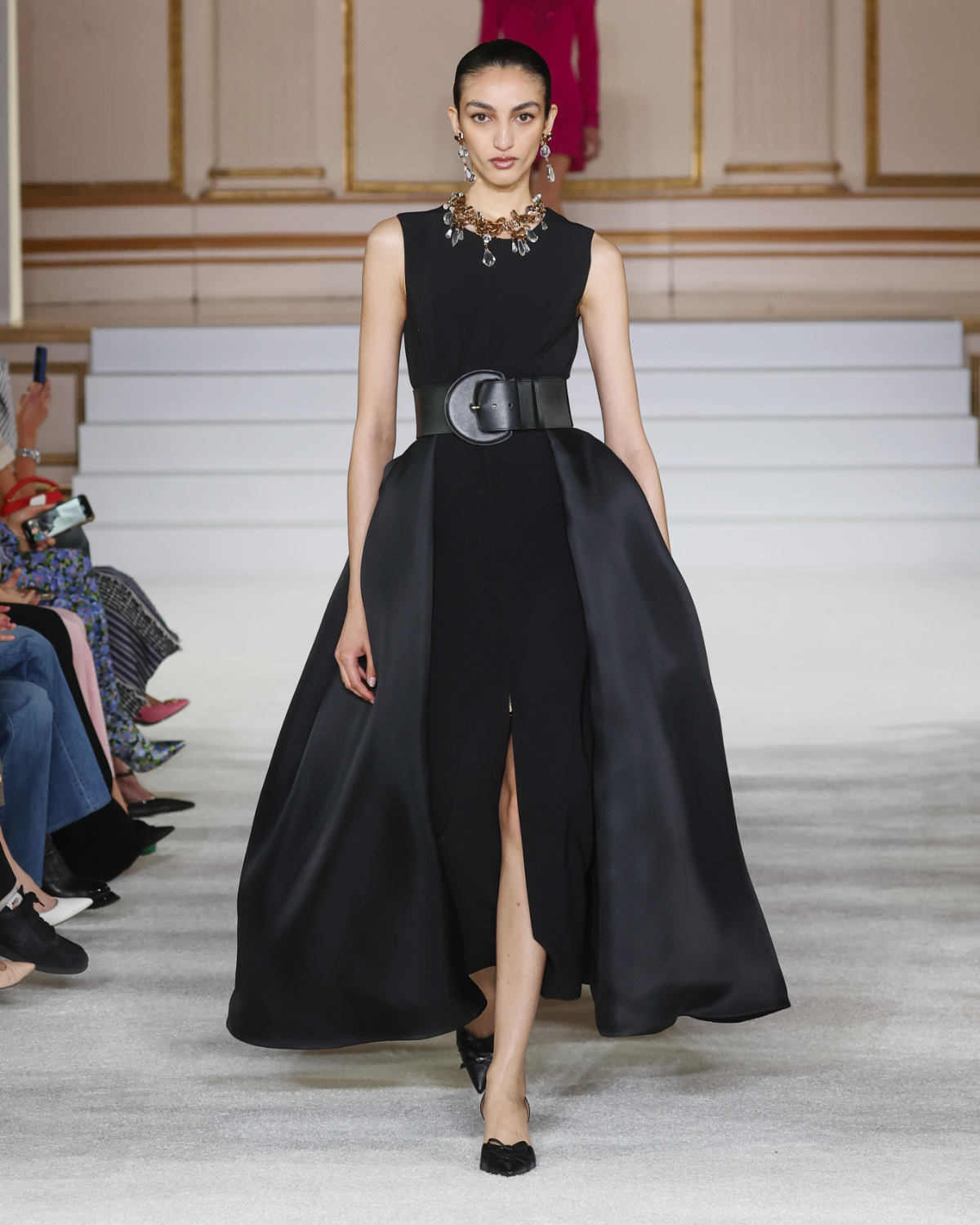 Carolina Herrera Presents Its New Fall Winter 2023 Collection