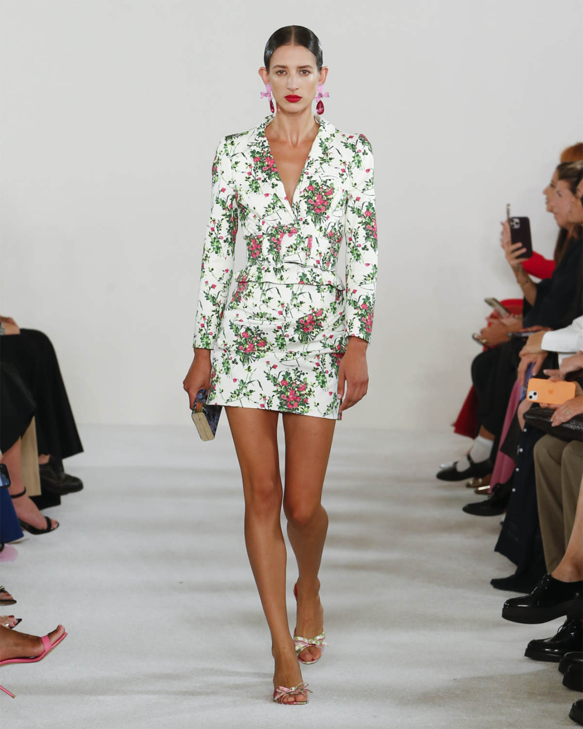 Carolina Herrera Presents Its New Spring 2023 Collection