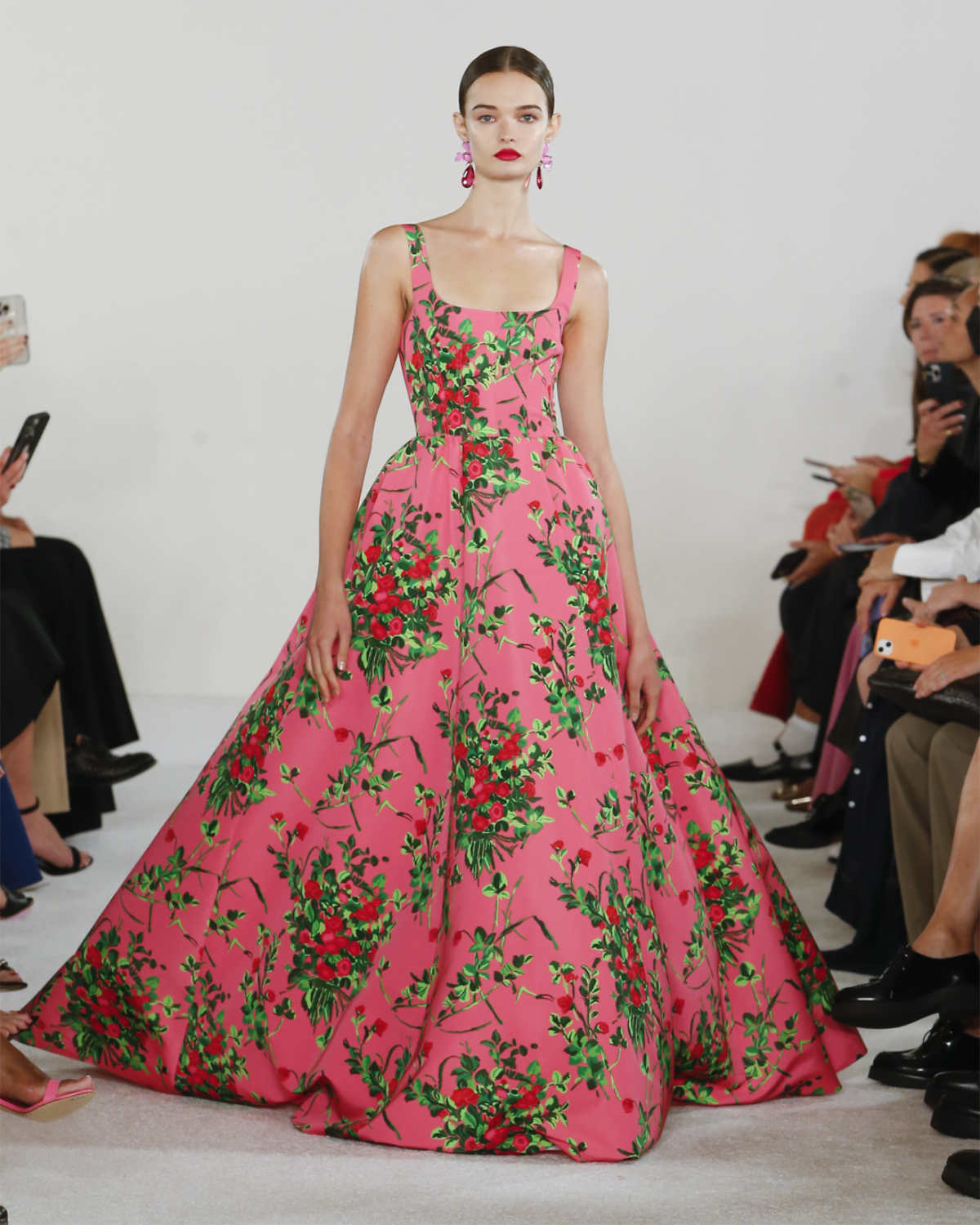 Carolina Herrera Presents Its New Spring 2023 Collection