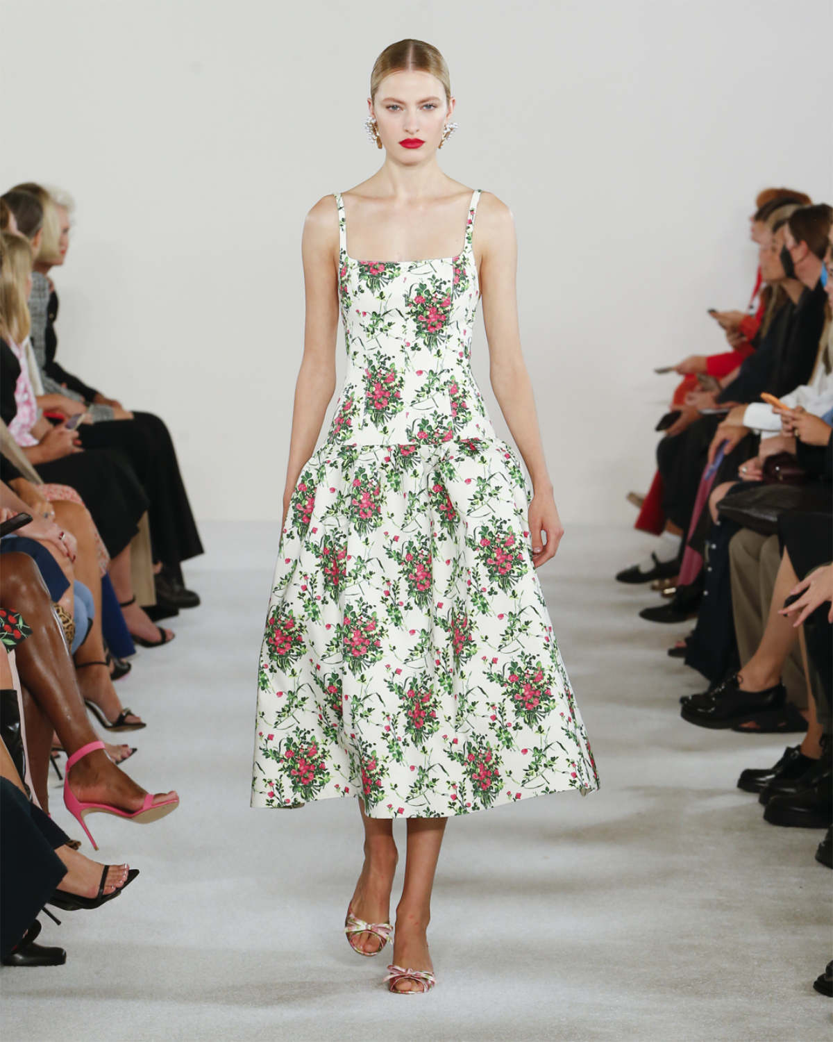 Carolina Herrera Presents Its New Spring 2023 Collection