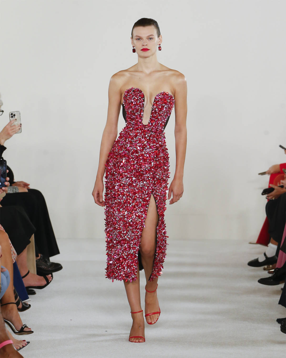 Carolina Herrera Presents Its New Spring 2023 Collection