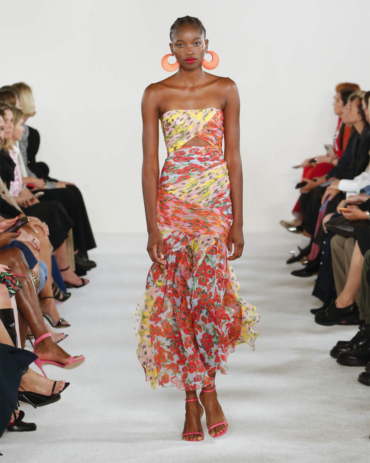 Carolina Herrera Presents Its New Spring 2023 Collection