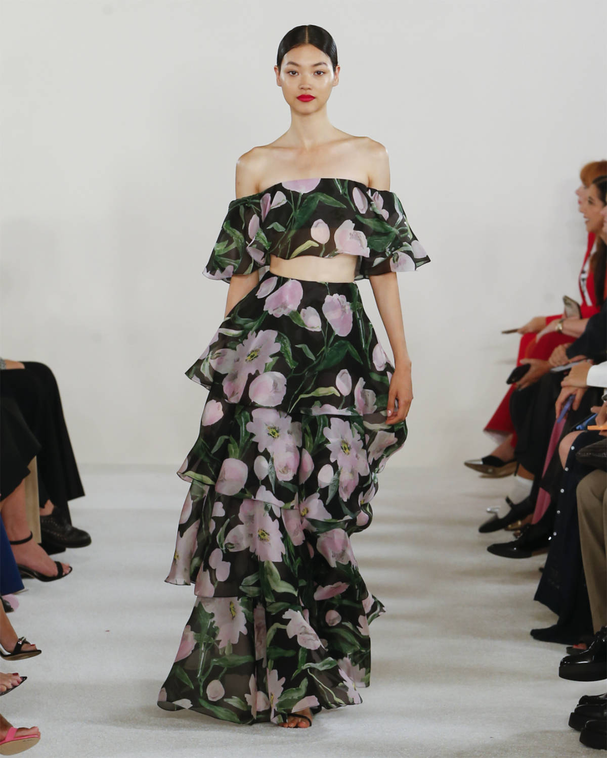 Carolina Herrera Presents Its New Spring 2023 Collection