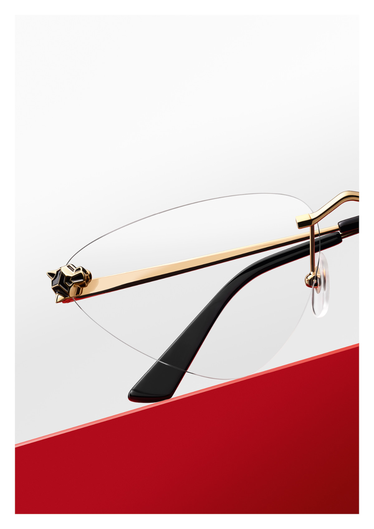 Cartier Presents Its New Fall-Winter 2023 Eyewear Campaign