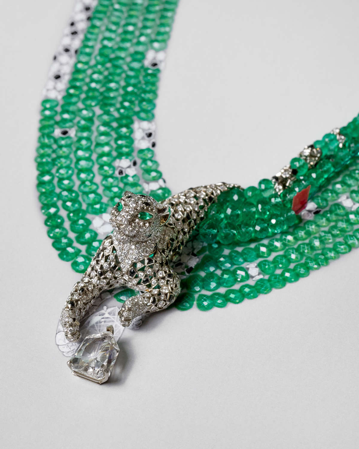 Cartier Presents Its New High Jewellery Collection: En Équilibre