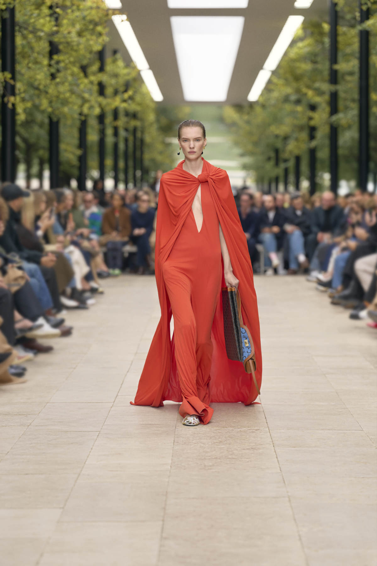 CELINE Été 2026 Collection — A Continuation of Lightness and Timeless Elegance