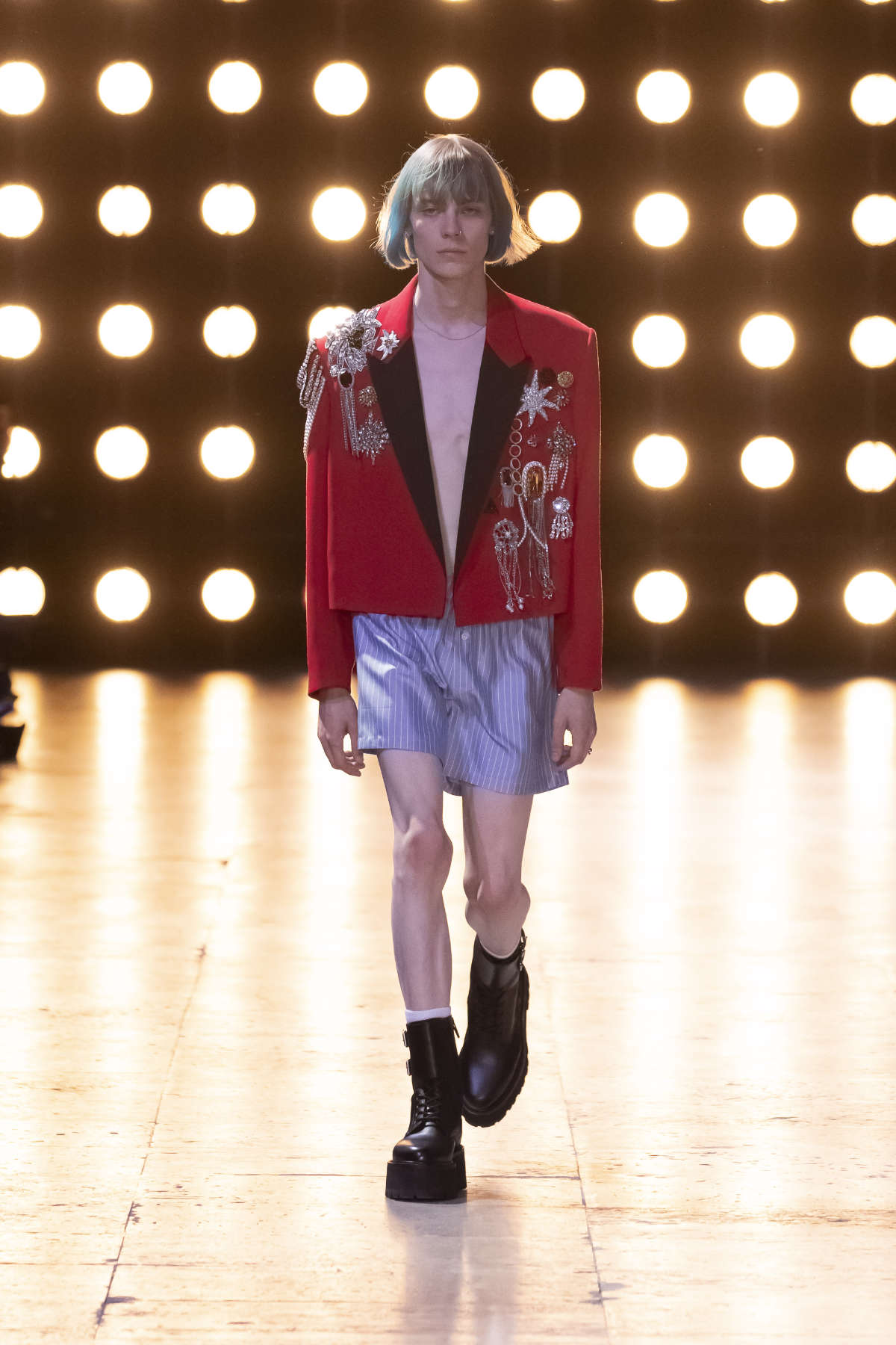 LVMH on X: Named “Dysfunctional Bauhaus”, @Celine Men's Spring/ Summer  2023, was presented at the Palais de Tokyo where Hedi Slimane, introduced a  bold fusion of rock and Parisian elegance with androgynous