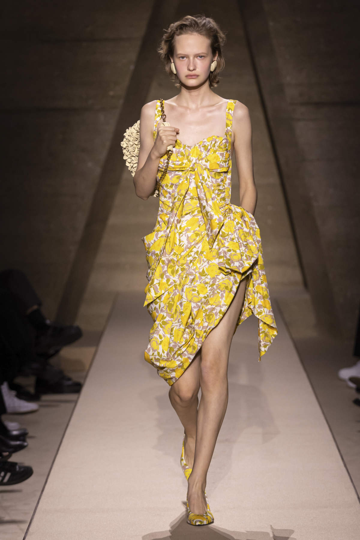 Chloé’s “Entre Deux” Collection Summer 2026: The Elegance Of Ease