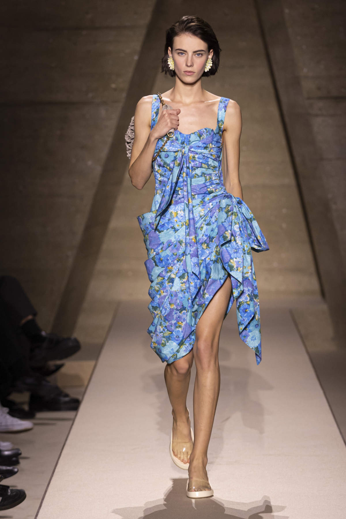 Chloé’s “Entre Deux” Collection Summer 2026: The Elegance Of Ease