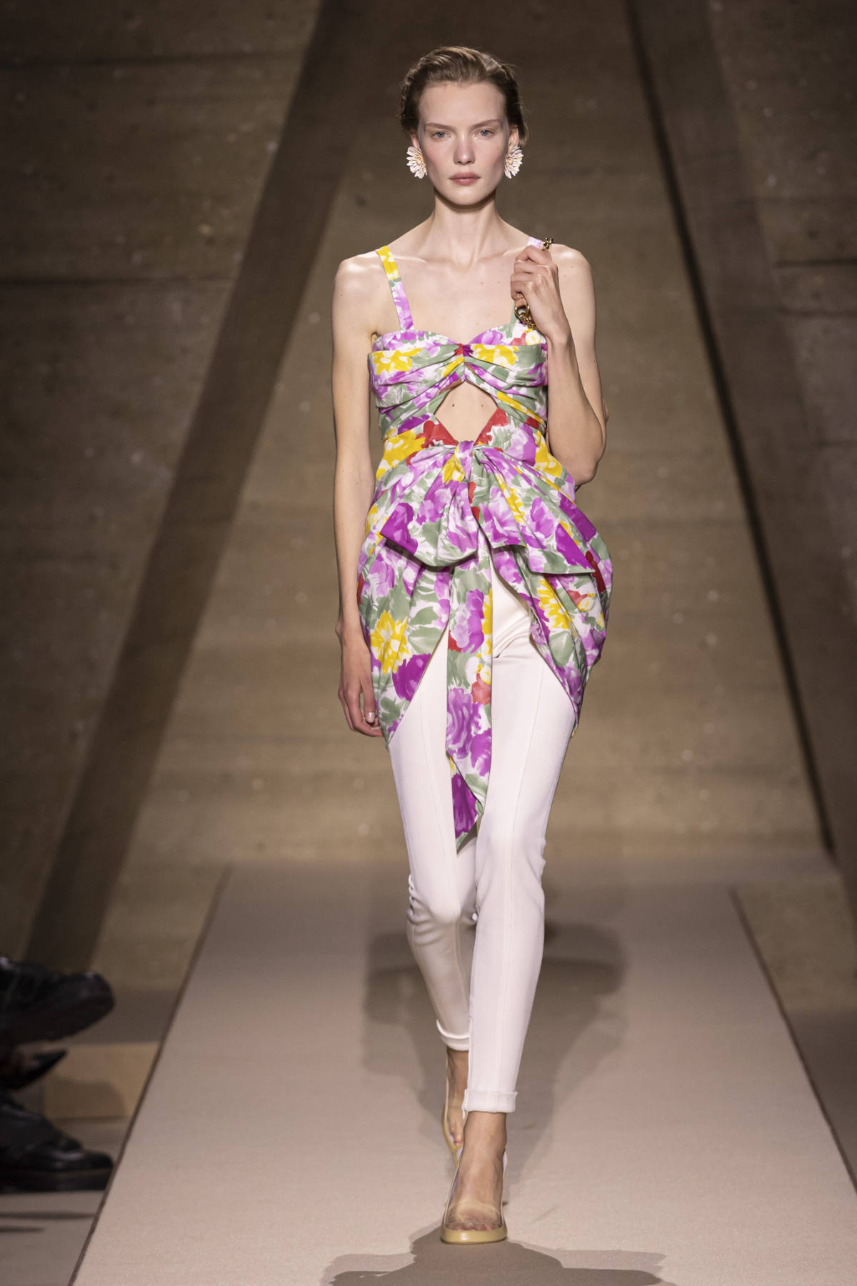 Chloé’s “Entre Deux” Collection Summer 2026: The Elegance Of Ease
