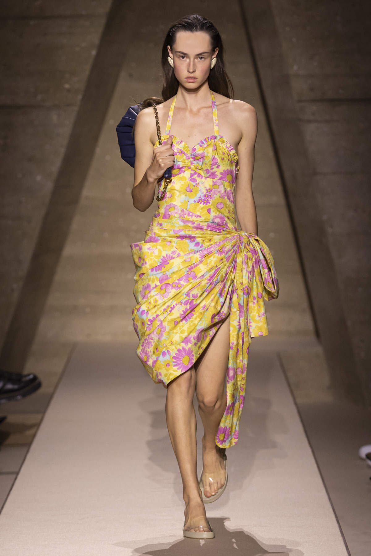 Chloé’s “Entre Deux” Collection Summer 2026: The Elegance Of Ease