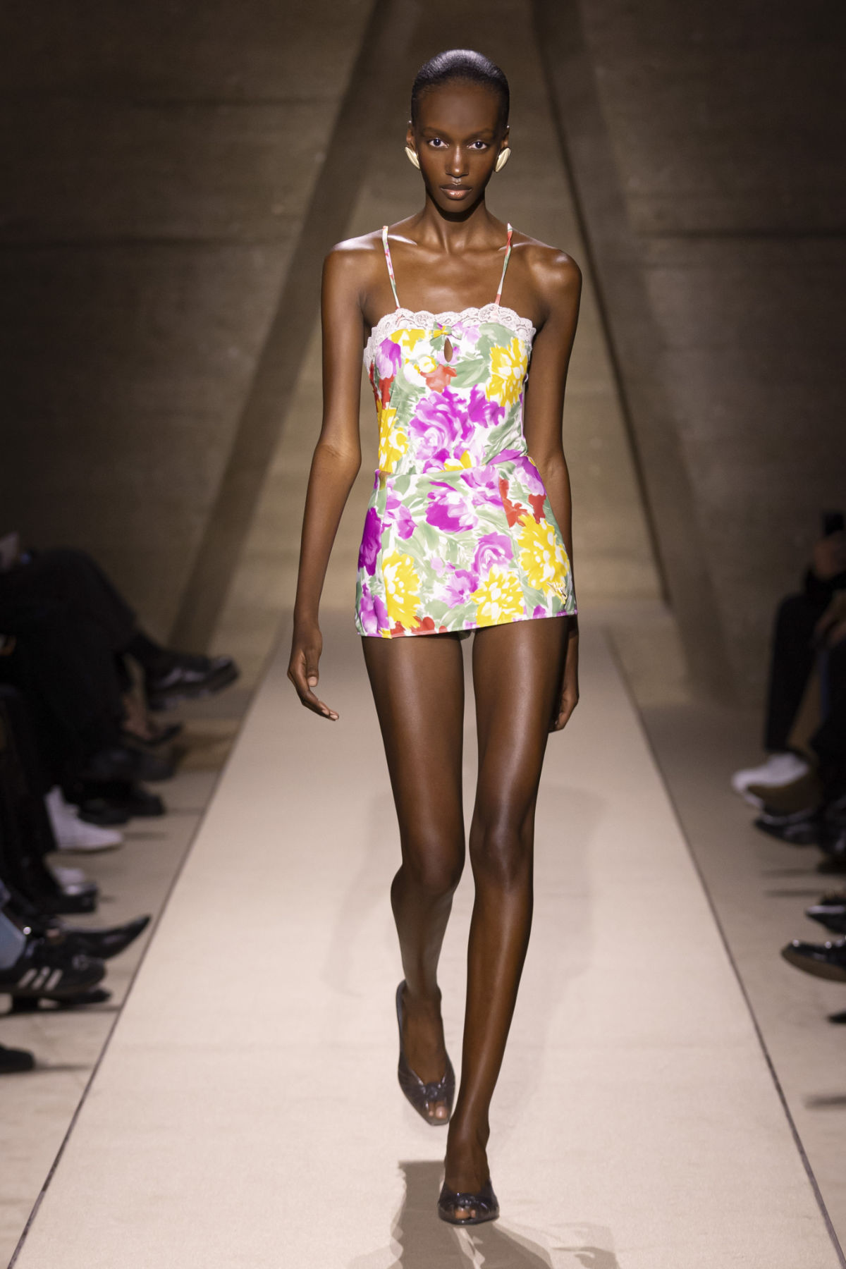Chloé’s “Entre Deux” Collection Summer 2026: The Elegance Of Ease