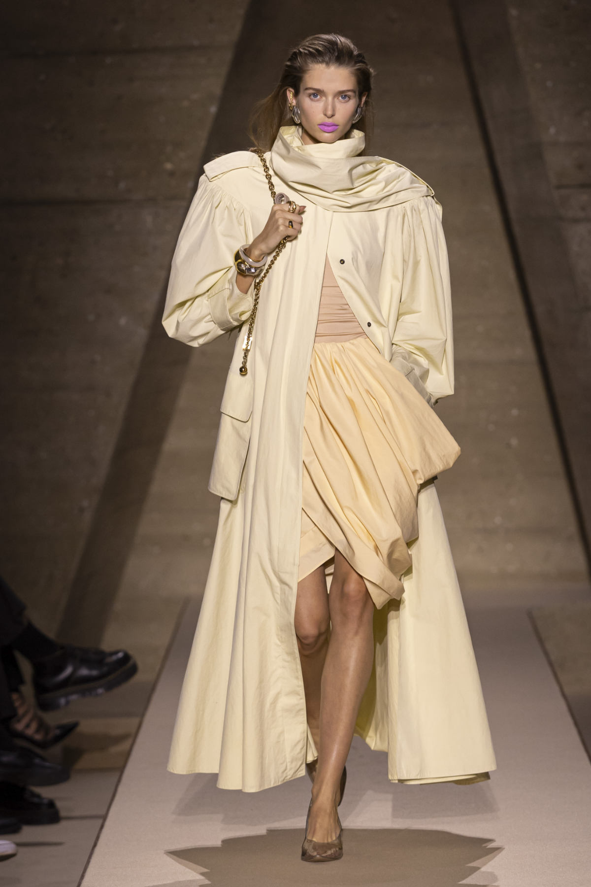 Chloé’s “Entre Deux” Collection Summer 2026: The Elegance Of Ease