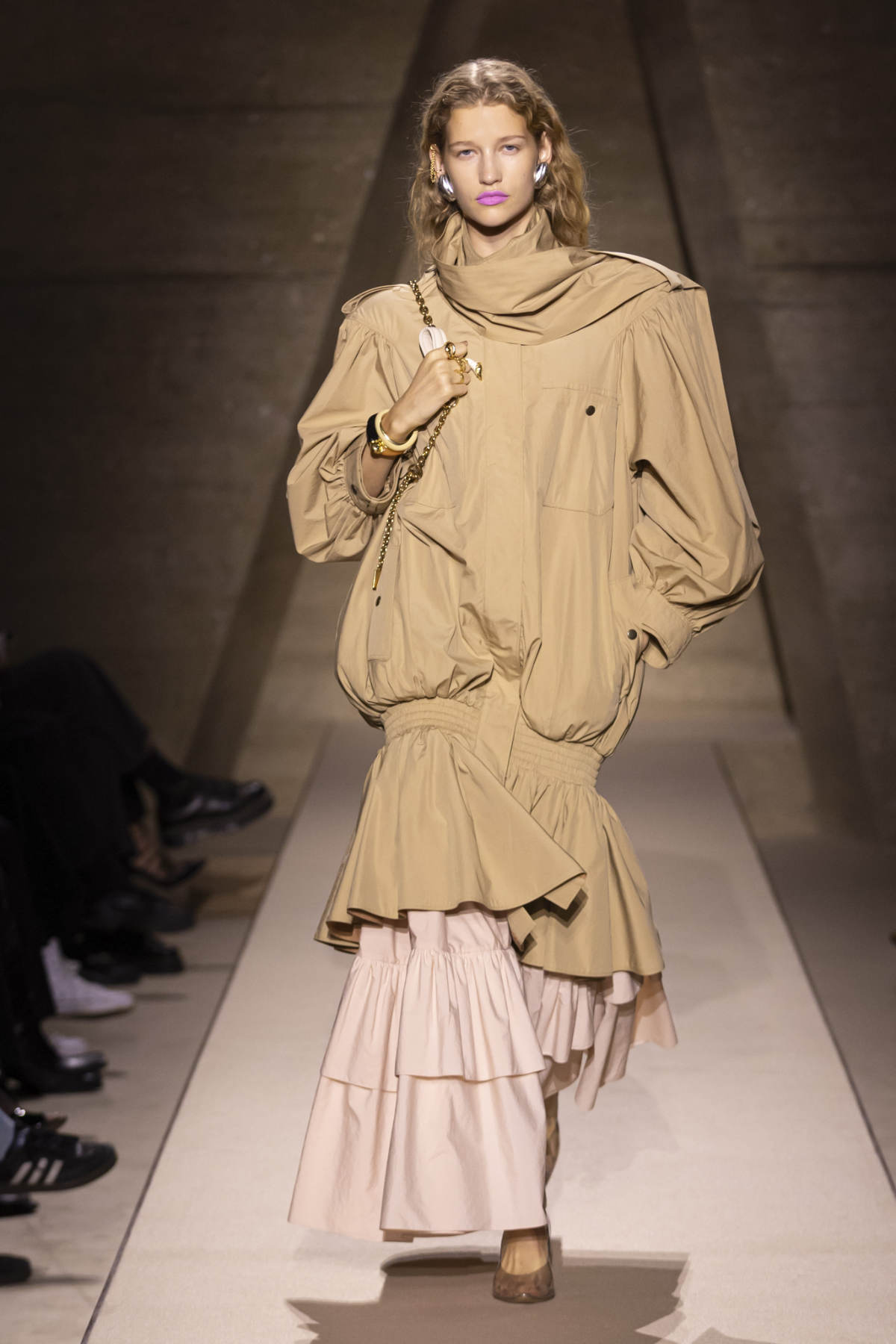 Chloé’s “Entre Deux” Collection Summer 2026: The Elegance Of Ease