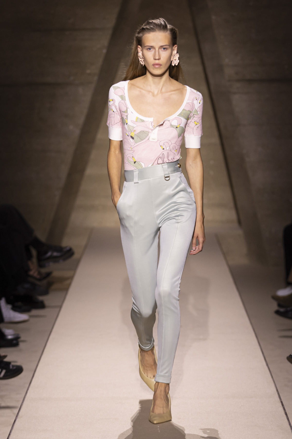 Chloé’s “Entre Deux” Collection Summer 2026: The Elegance Of Ease