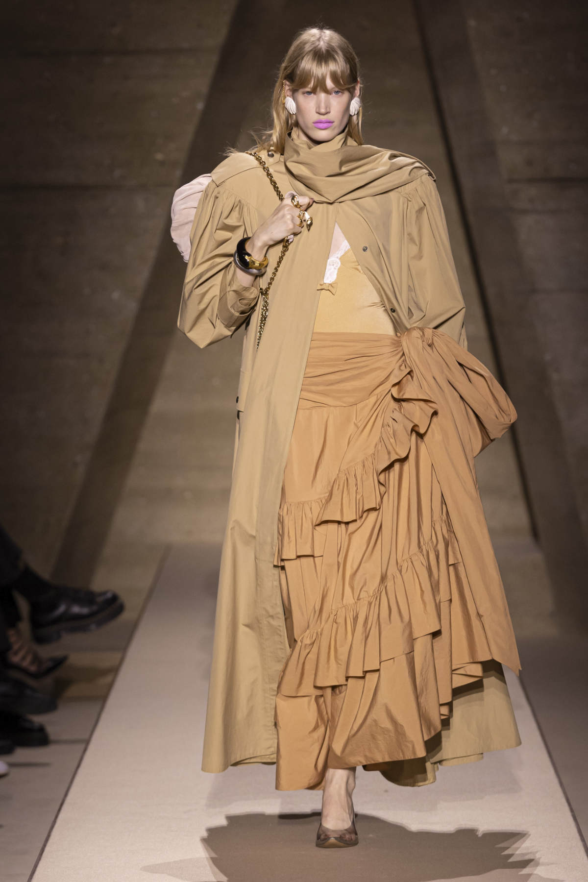 Chloé’s “Entre Deux” Collection Summer 2026: The Elegance Of Ease