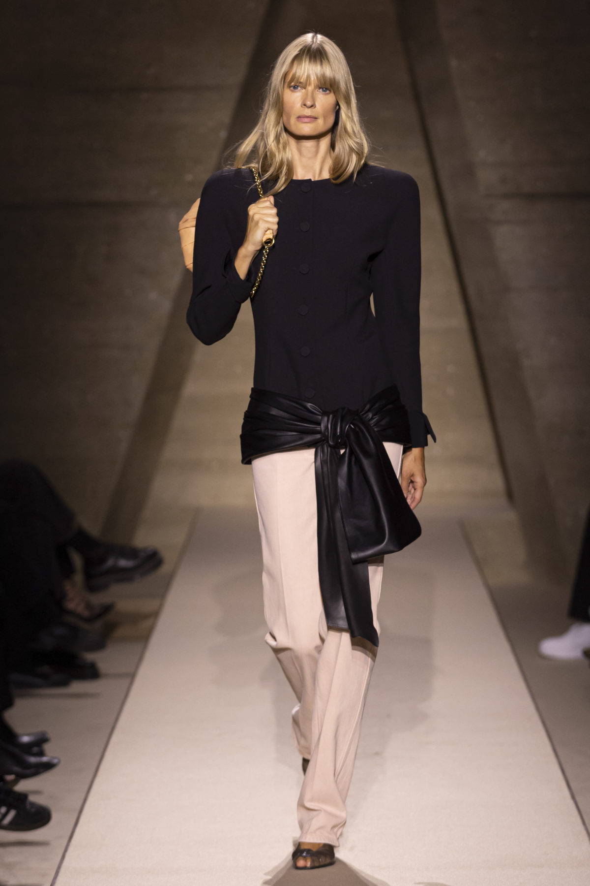 Chloé’s “Entre Deux” Collection Summer 2026: The Elegance Of Ease