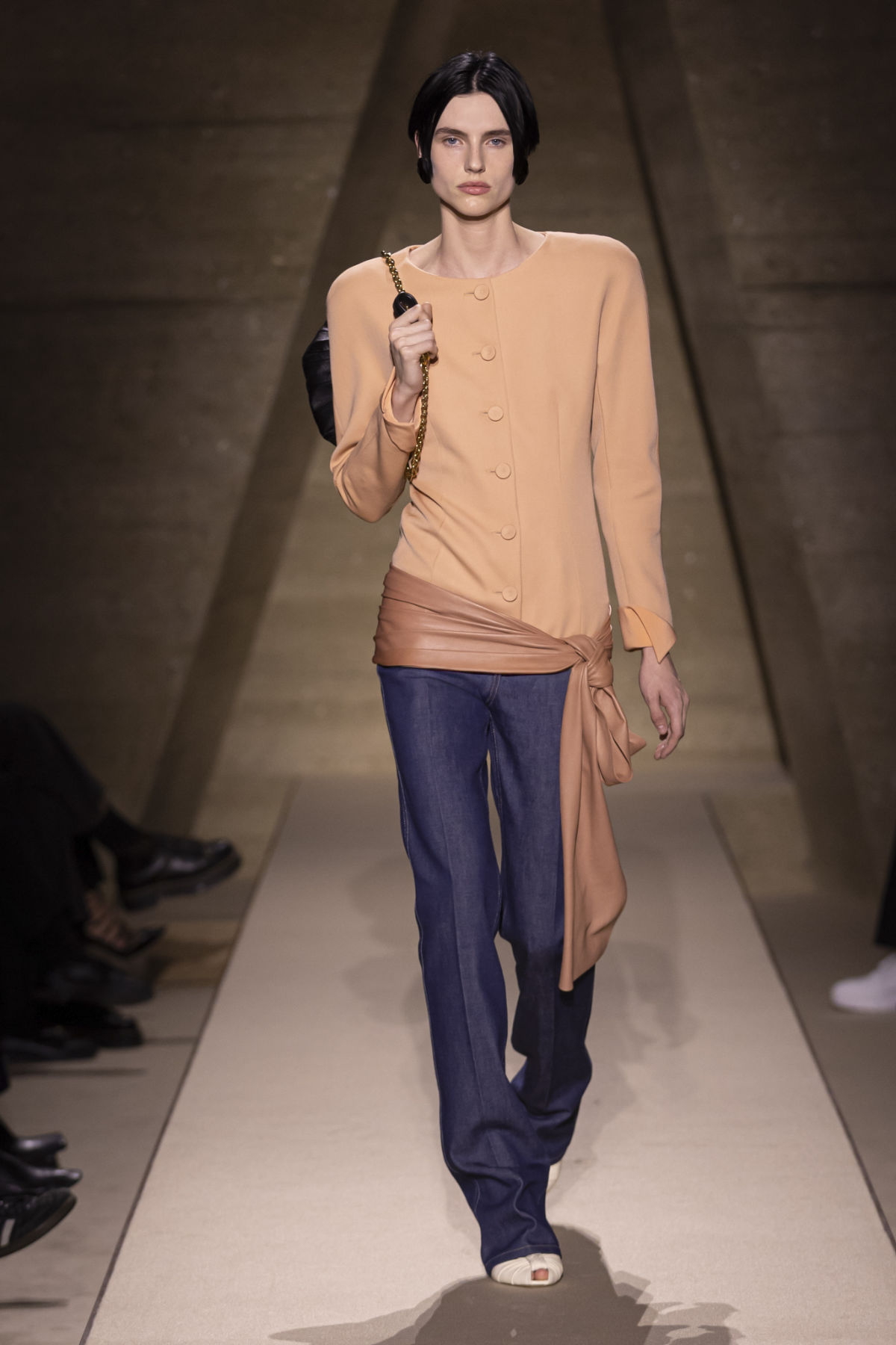 Chloé’s “Entre Deux” Collection Summer 2026: The Elegance Of Ease