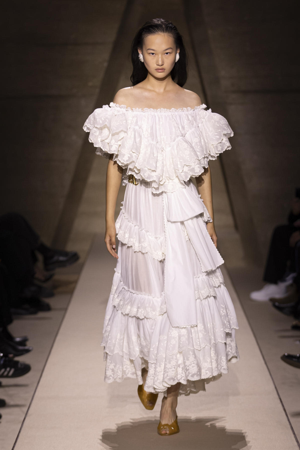 Chloé’s “Entre Deux” Collection Summer 2026: The Elegance Of Ease