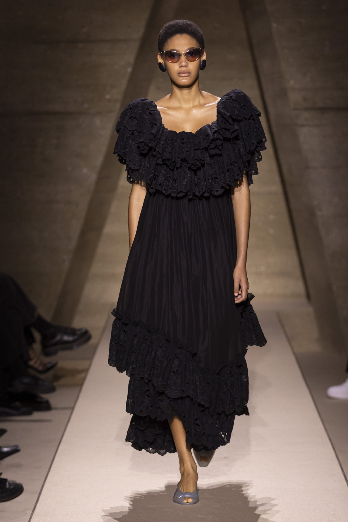Chloé’s “Entre Deux” Collection Summer 2026: The Elegance Of Ease
