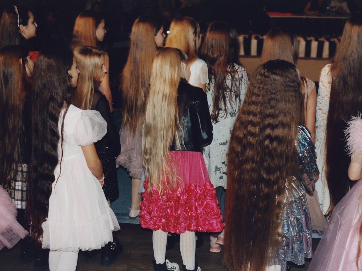 Chloé Arts Paris 2025: Francesca Allen Unveils “Konkursas” At Paris Photo