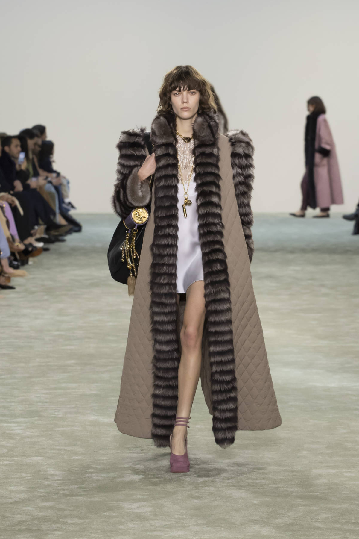 Chloé Presents Its New Winter 2025 Evolution Collection