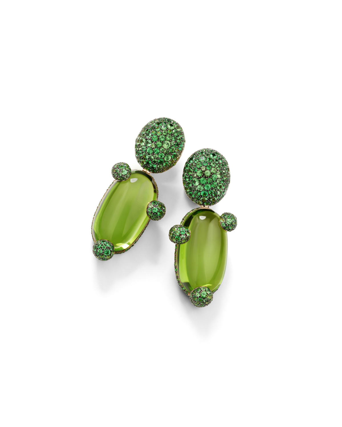 Pomellato Unveils Its New High Jewelry Collection: Collezione 1967
