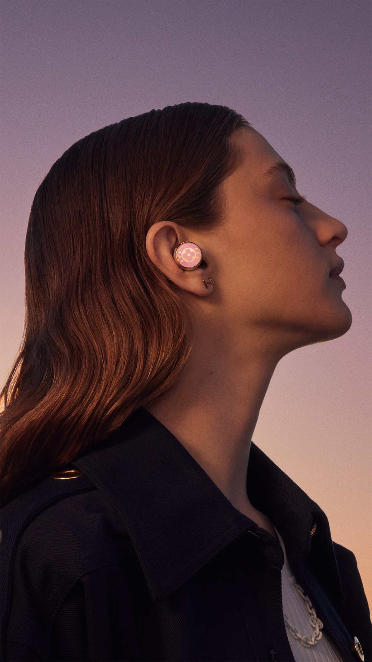 Louis Vuitton Horizon Light Up Earphones - Black - Art of Living - Tech  Objects and Accessories