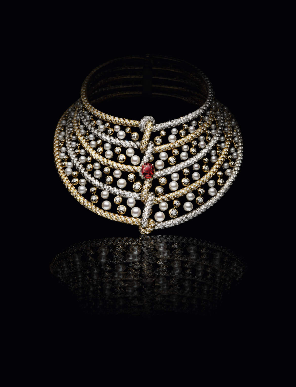 Louis Vuitton Presents Its New High Jewelry Collection: Virtuosity