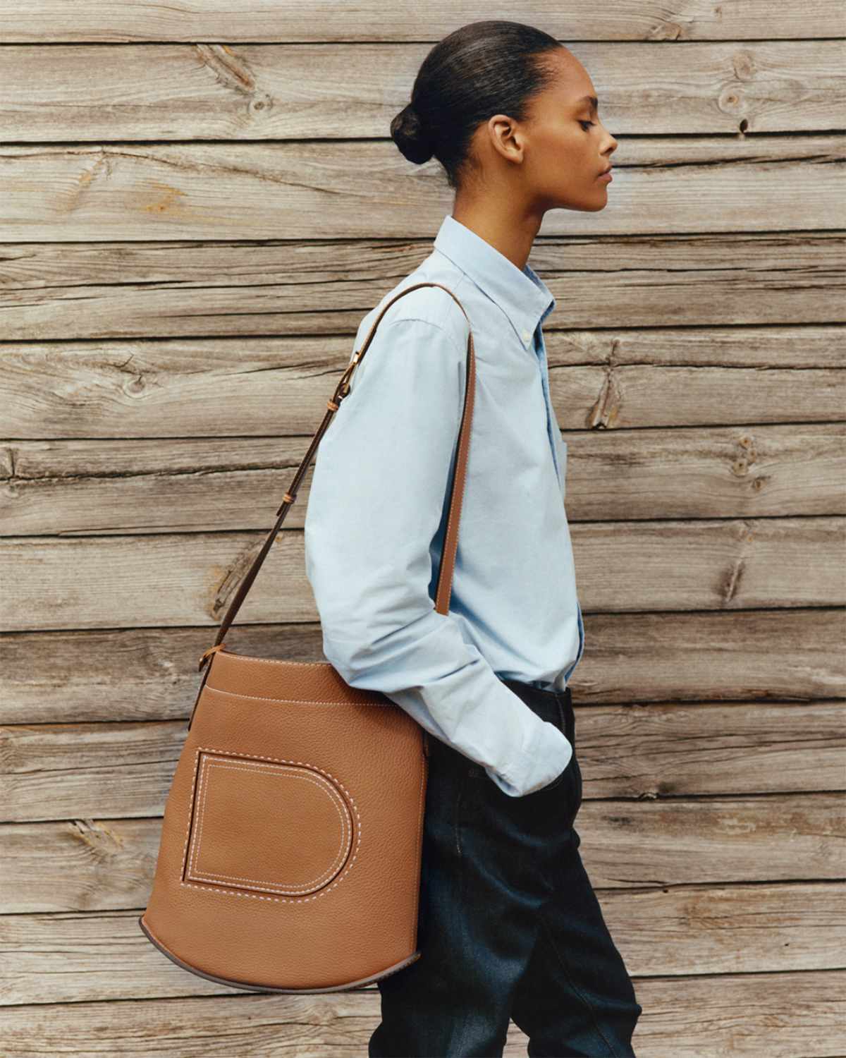 Echoes Of A New Breeze: Delvaux Presents Its New Le Pin Swing XL Bag