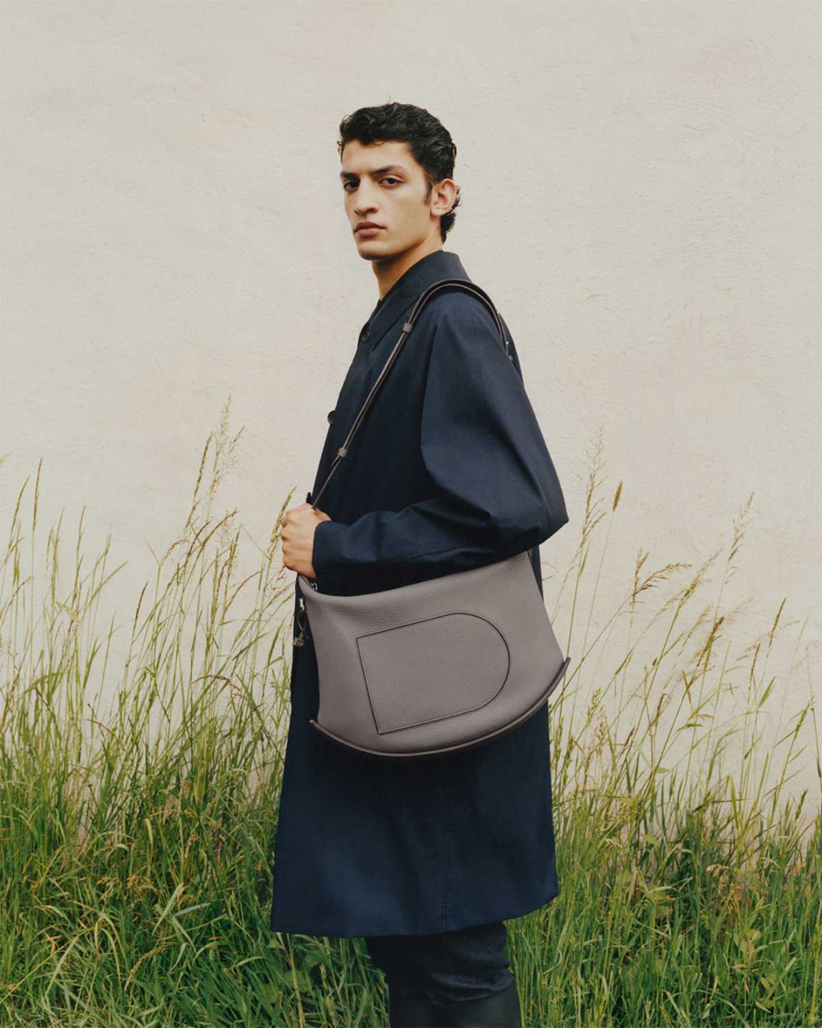 Echoes Of A New Breeze: Delvaux Presents Its New Le Pin Swing XL Bag