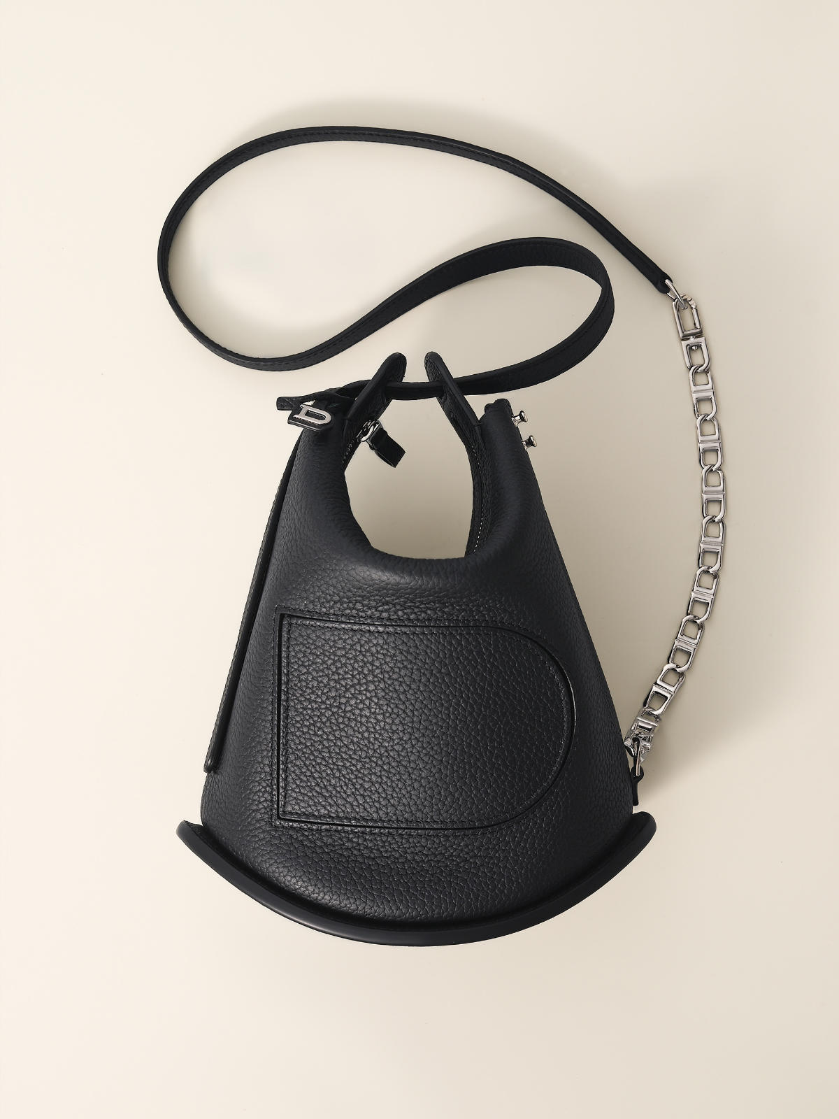 Delvaux Introduces Its New Le Pin Twist Bag