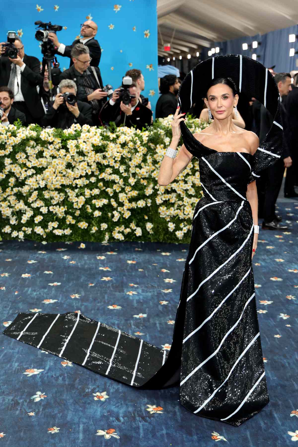 VIPs In Thom Browne At The 2025 MET Gala