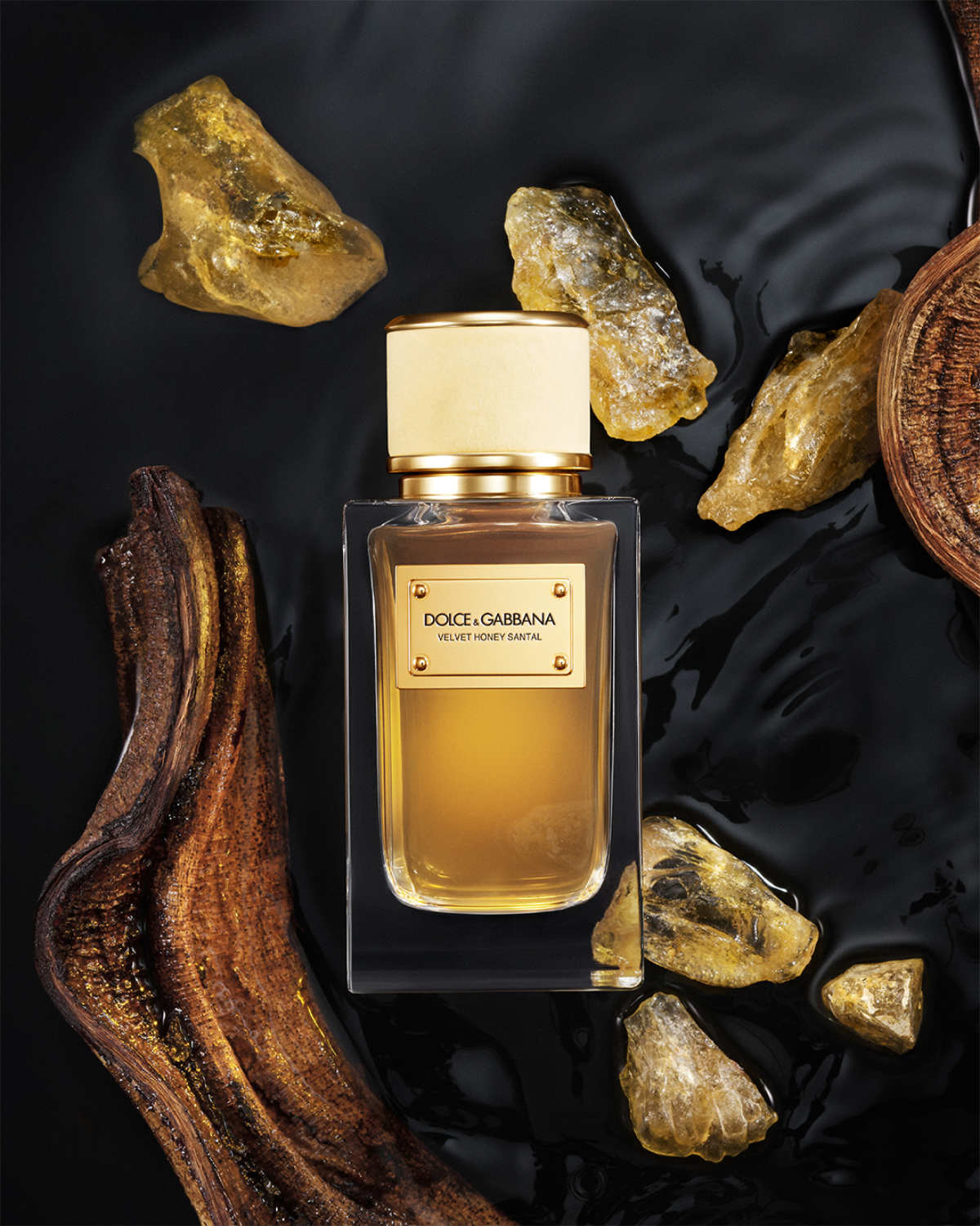 Dolce&Gabbana Introduces Velvet Honey Santal & Velvet Passion Oud