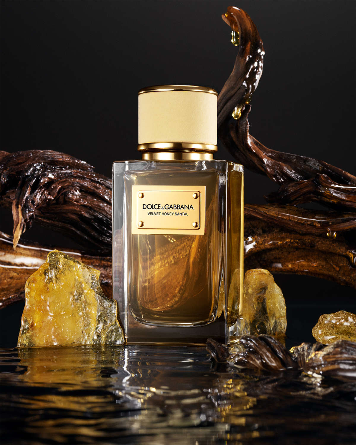Dolce&Gabbana Introduces Velvet Honey Santal & Velvet Passion Oud