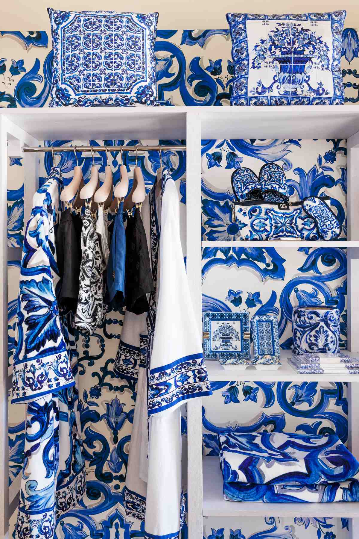 Dolce&Gabbana Once Again Takes Over La Cabane In Marbella With Its DG Resort