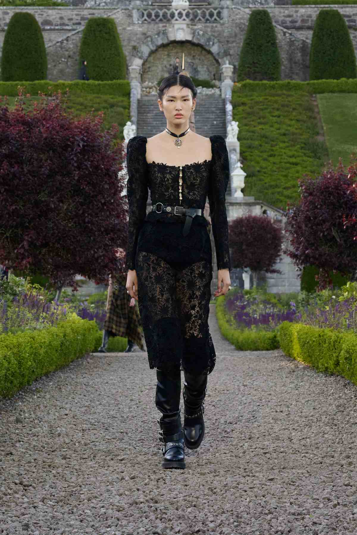 Dior Presents Its New Cruise 2025 Womenswear Collection