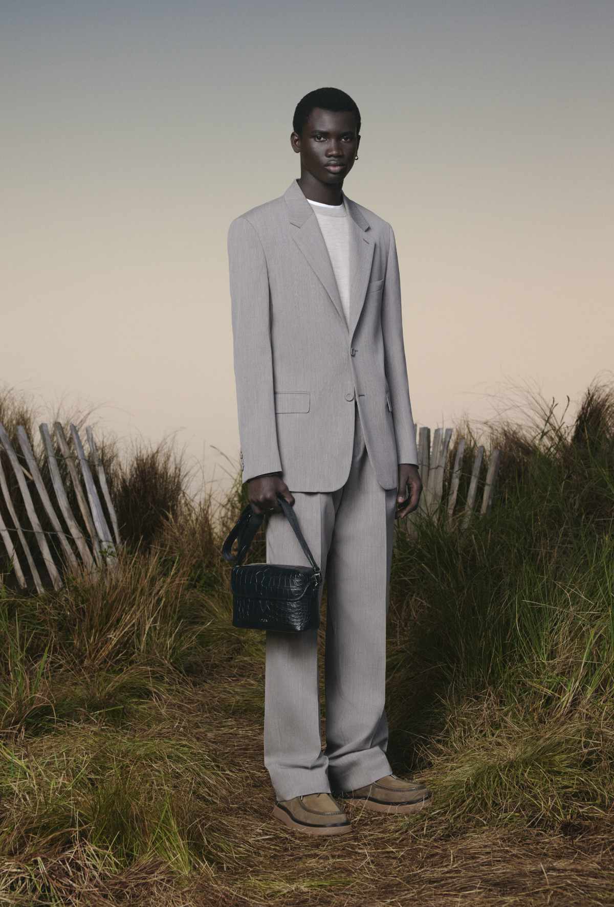 Dior Presents Its New Spring 2025 Menswear Collection