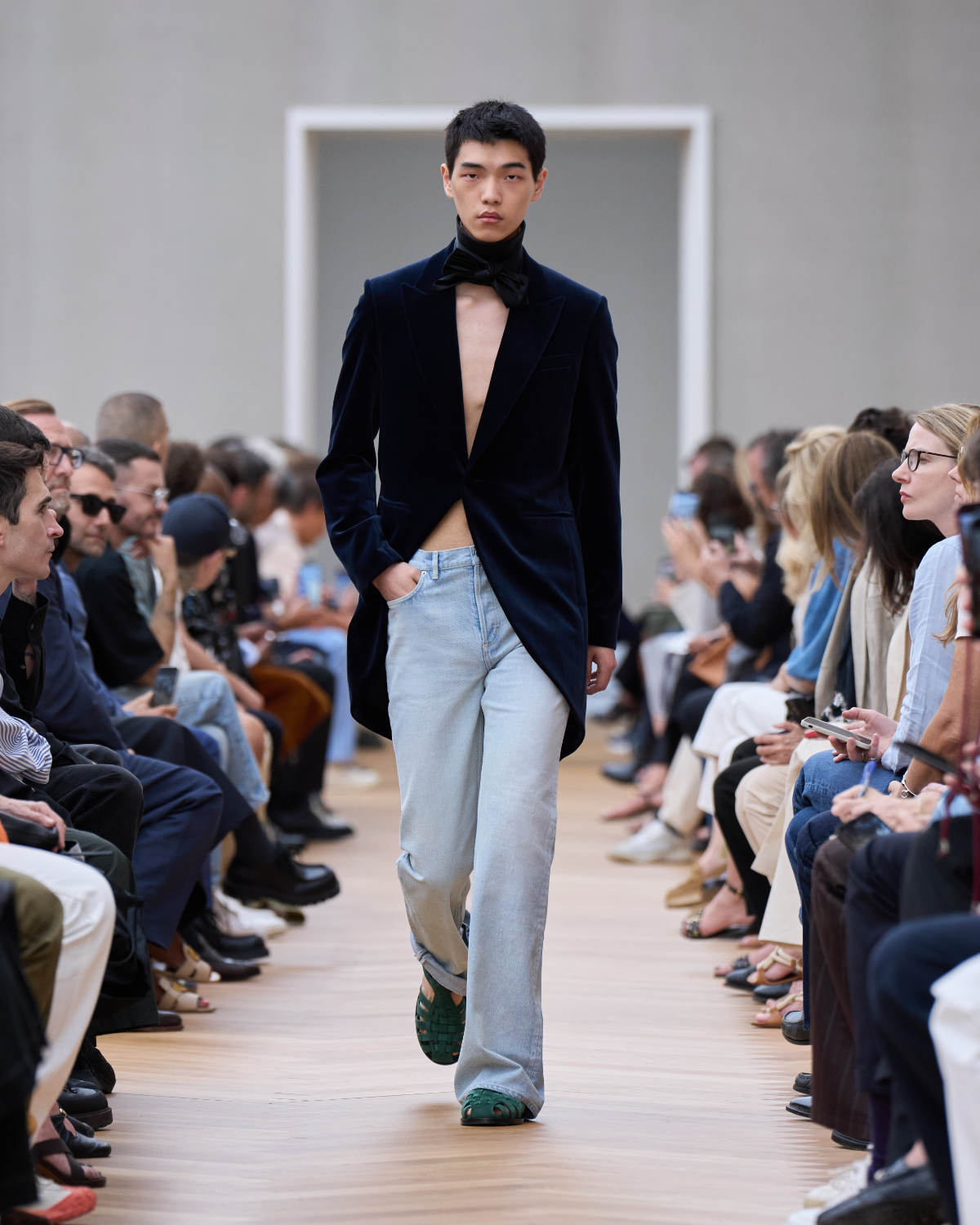Dior Presents Its New Summer 2026 Menswear Collection