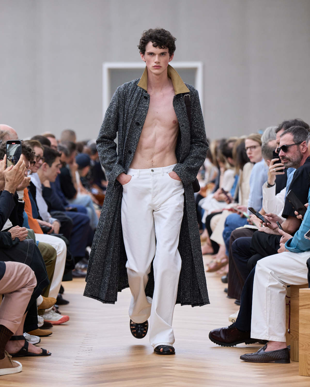 Dior Presents Its New Summer 2026 Menswear Collection