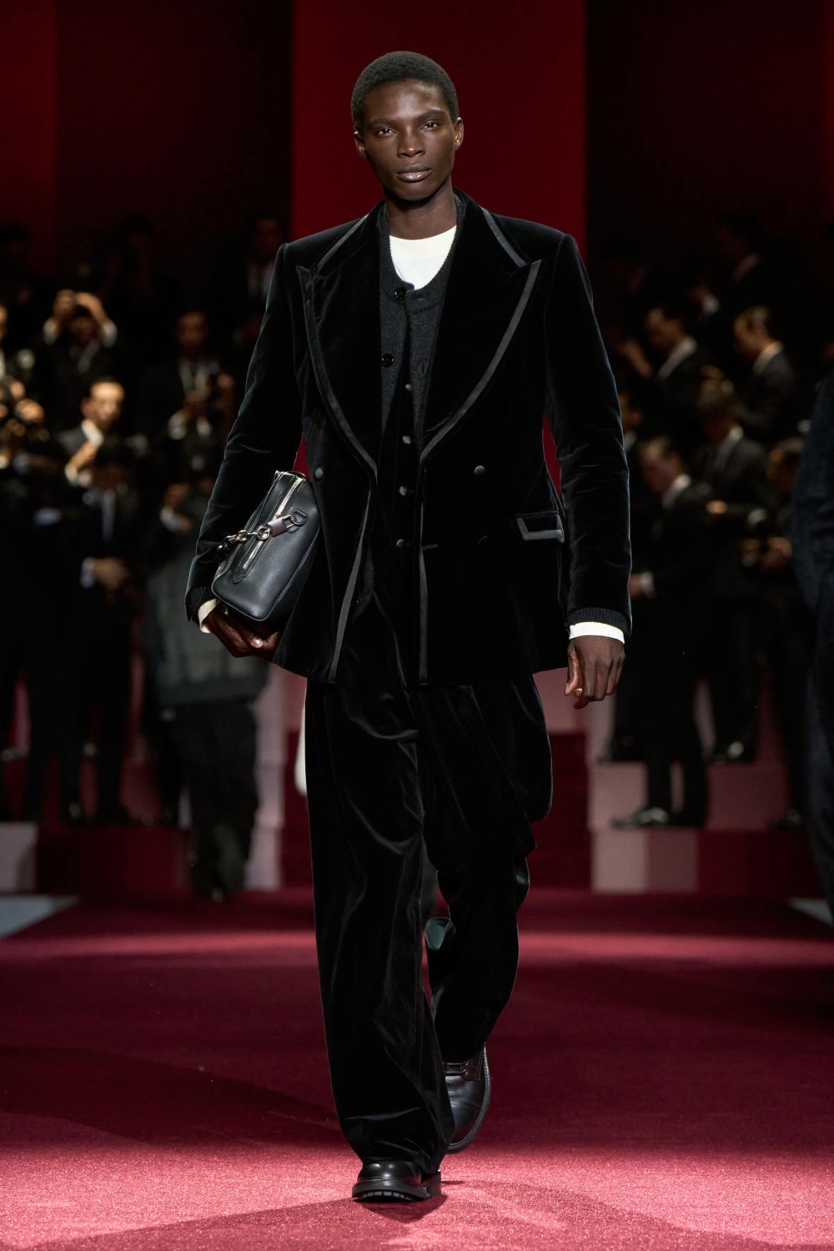 Dolce&Gabbana Presents Its New Autumn/Winter 2025 Men's Collection: Paparazzi