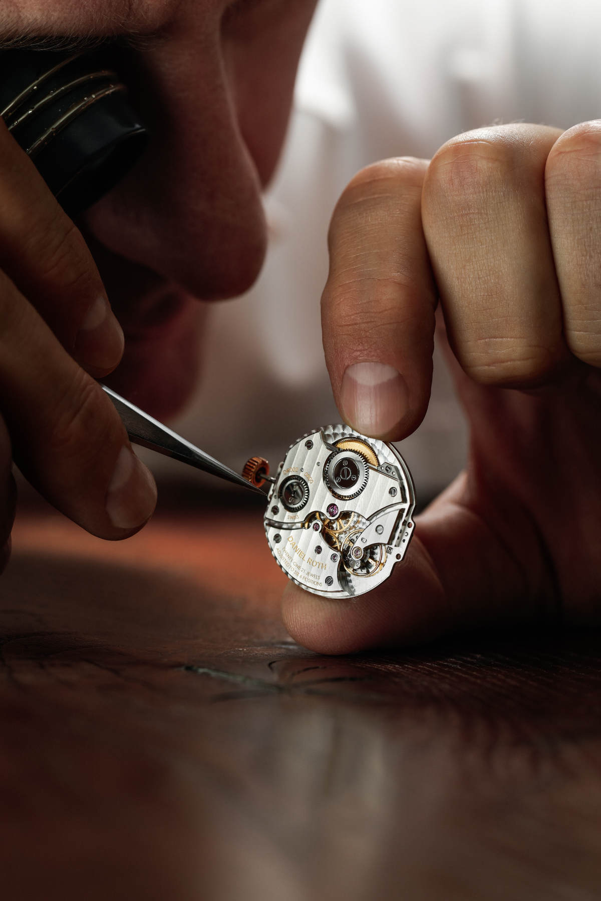 Daniel Roth Presents Its New Extra Plat Rose Gold Watch