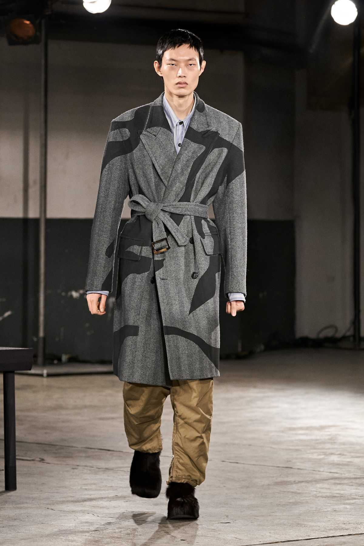 Dries Van Noten Presents His New Menswear Autumn/Winter 23/24 Collection