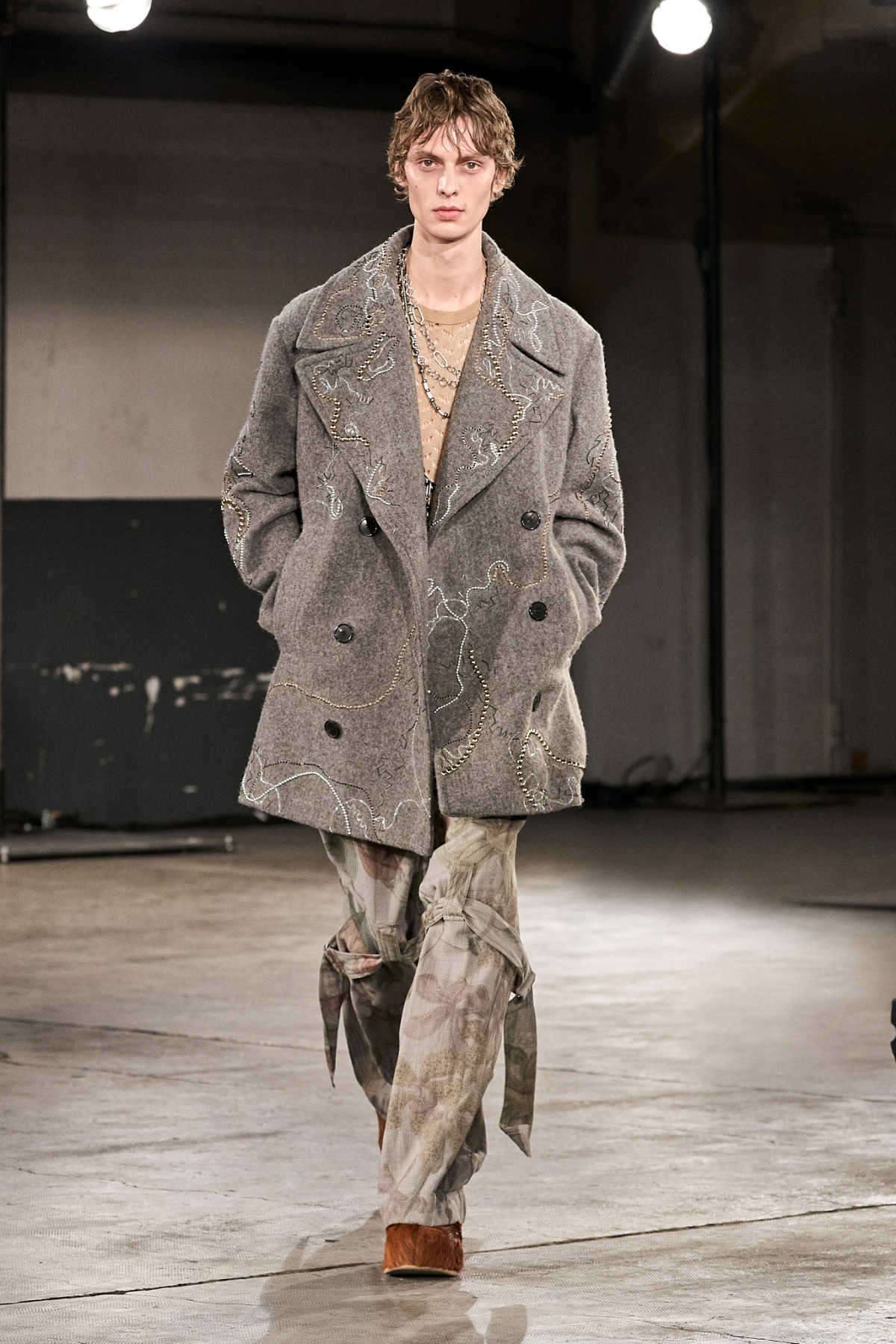 Dries Van Noten Presents His New Menswear Autumn/Winter 23/24 Collection