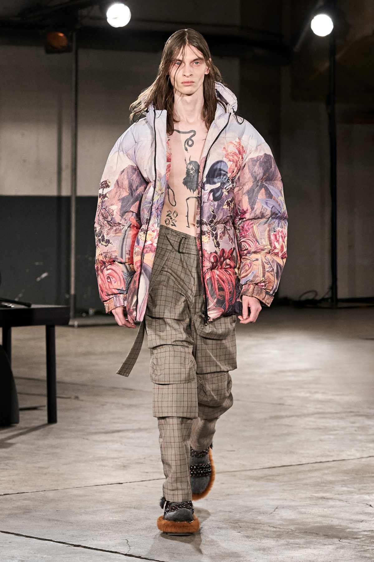 Dries Van Noten Presents His New Menswear Autumn/Winter 23/24 Collection