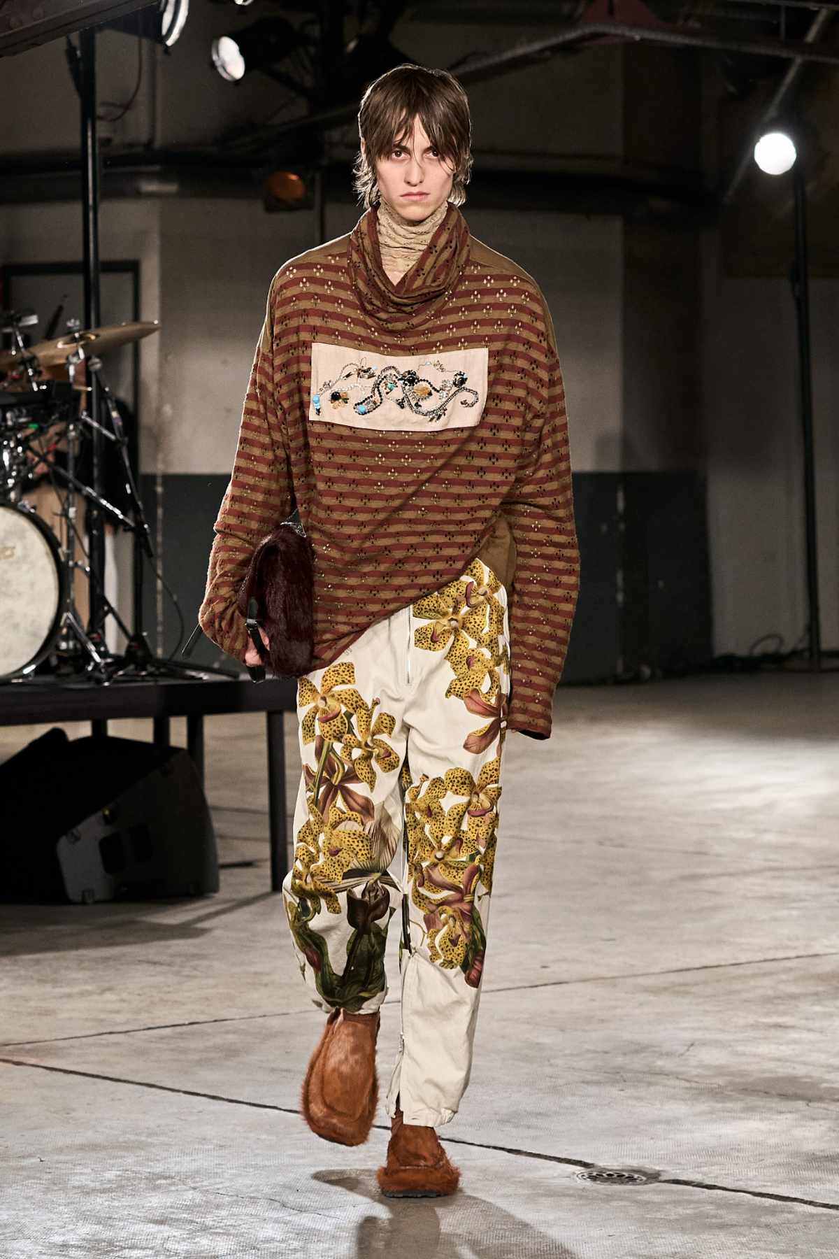 Dries Van Noten Presents His New Menswear Autumn/Winter 23/24 Collection